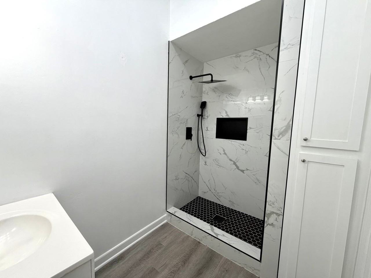 4089 Daves Way - Photo 7 of 10