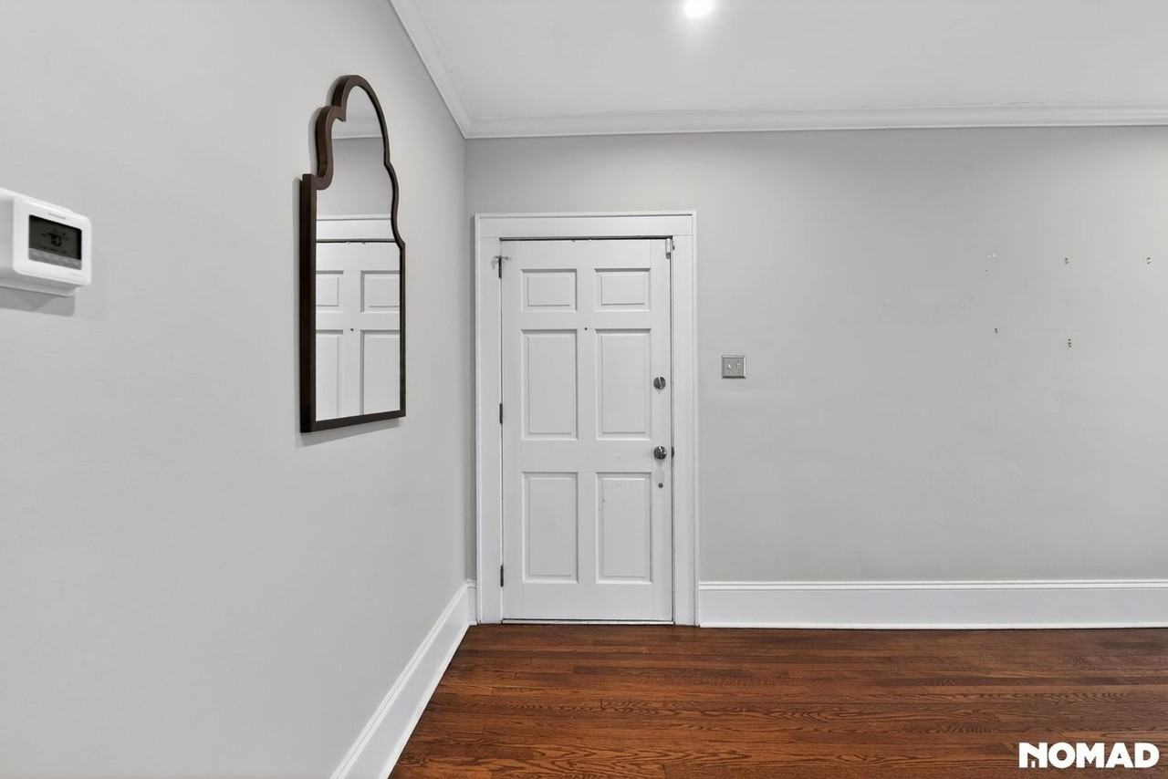 222 Providence Rd - Photo 7 of 30