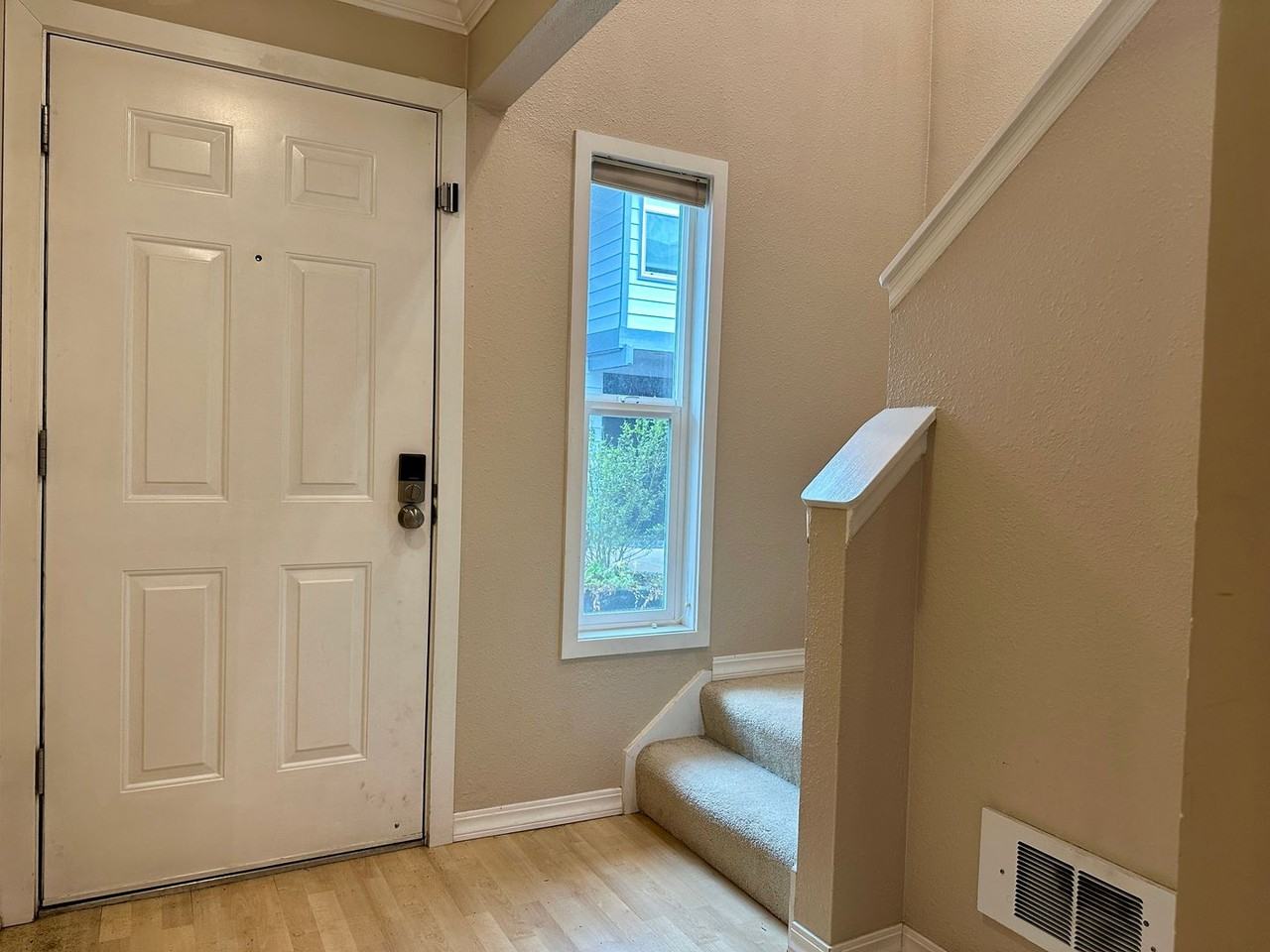 10015 Ne 12th St #118 - Photo 2 of 25