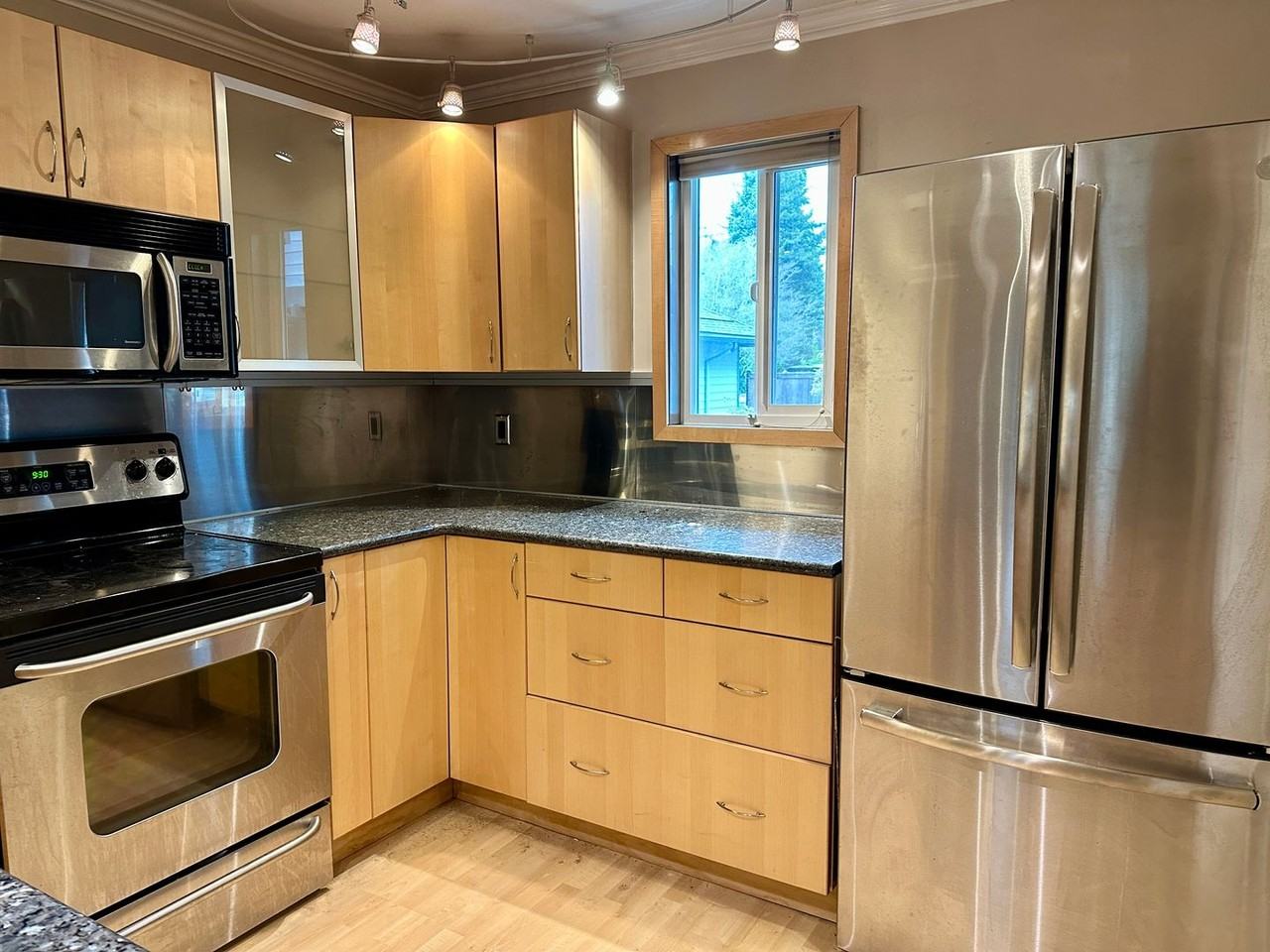 10015 Ne 12th St #118 - Photo 5 of 25