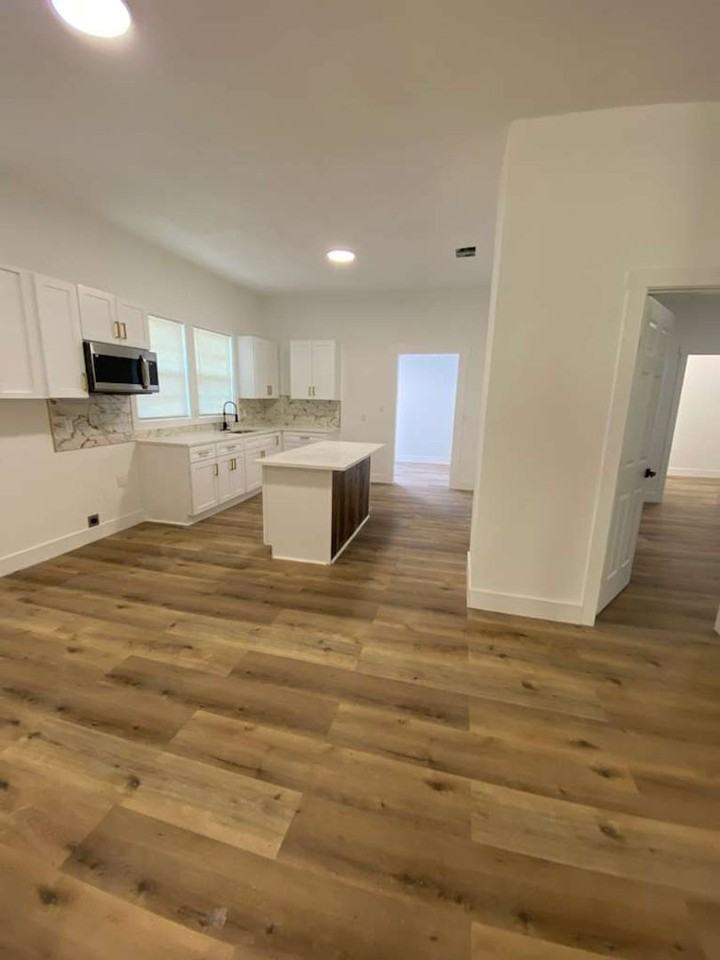 1476 Louisiana St - Photo 6 of 19