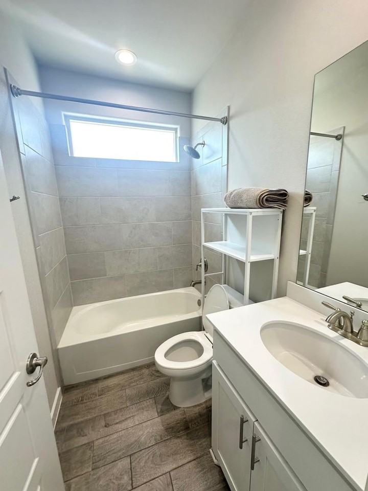 2201 Beaufort Dr - Photo 6 of 23