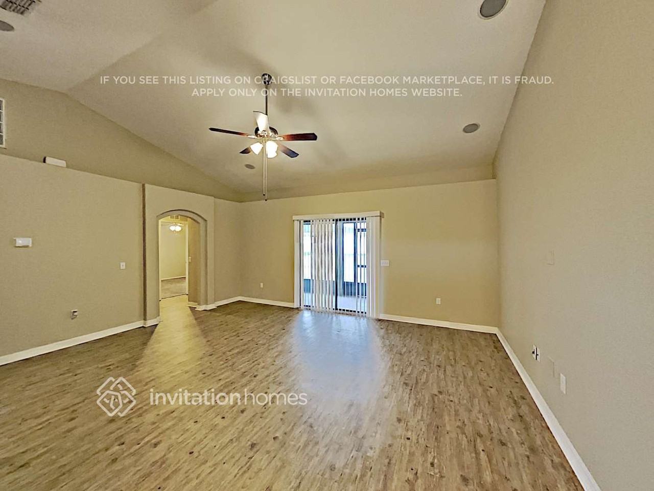 5193 Ashwood Dr - Photo 3 of 12