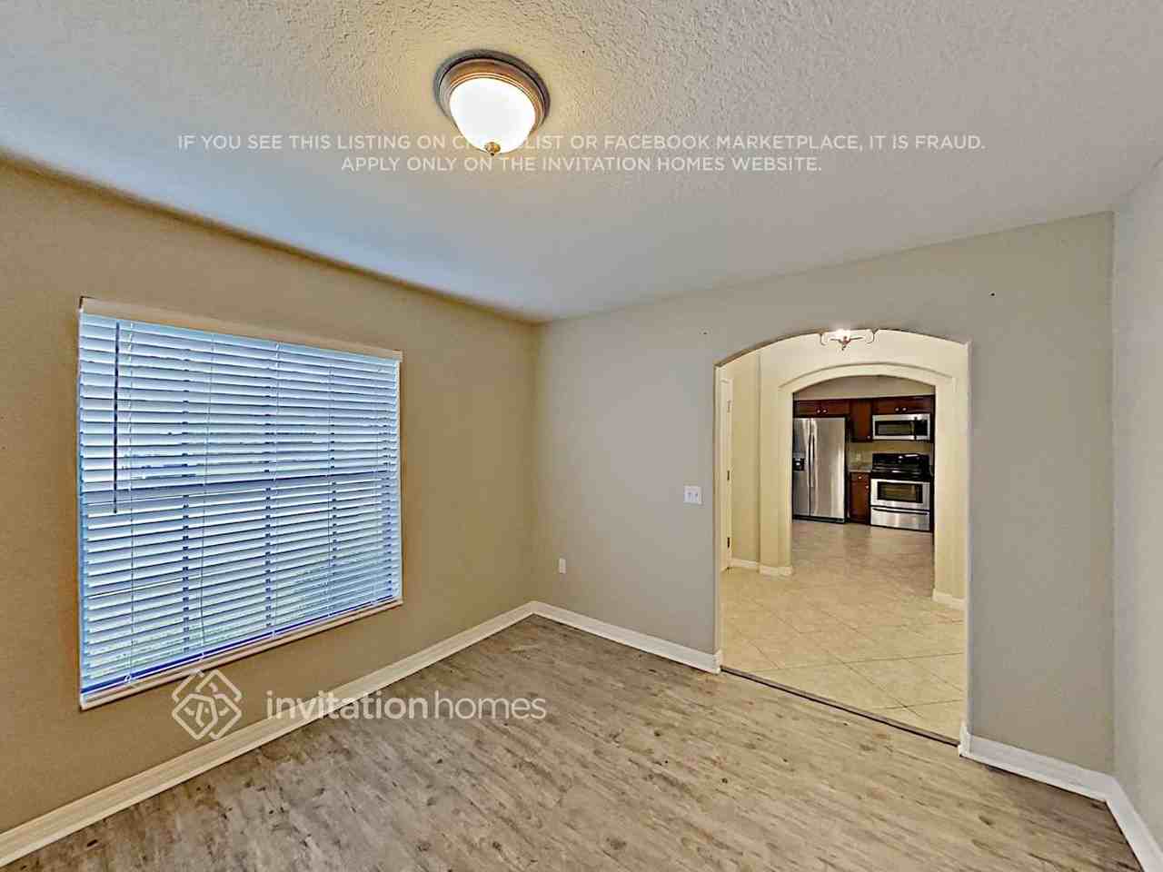 5193 Ashwood Dr - Photo 4 of 12