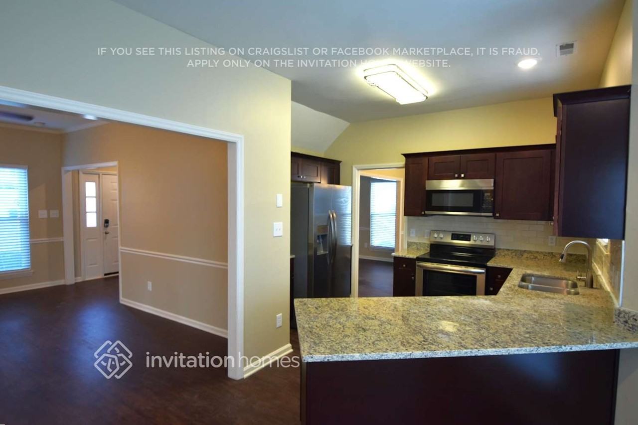 9616 Kayce Ln - Photo 4 of 23