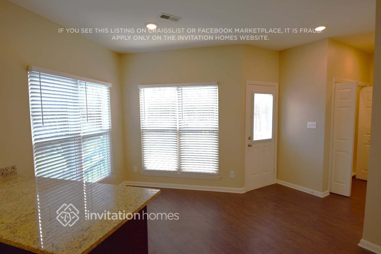 9616 Kayce Ln - Photo 7 of 23