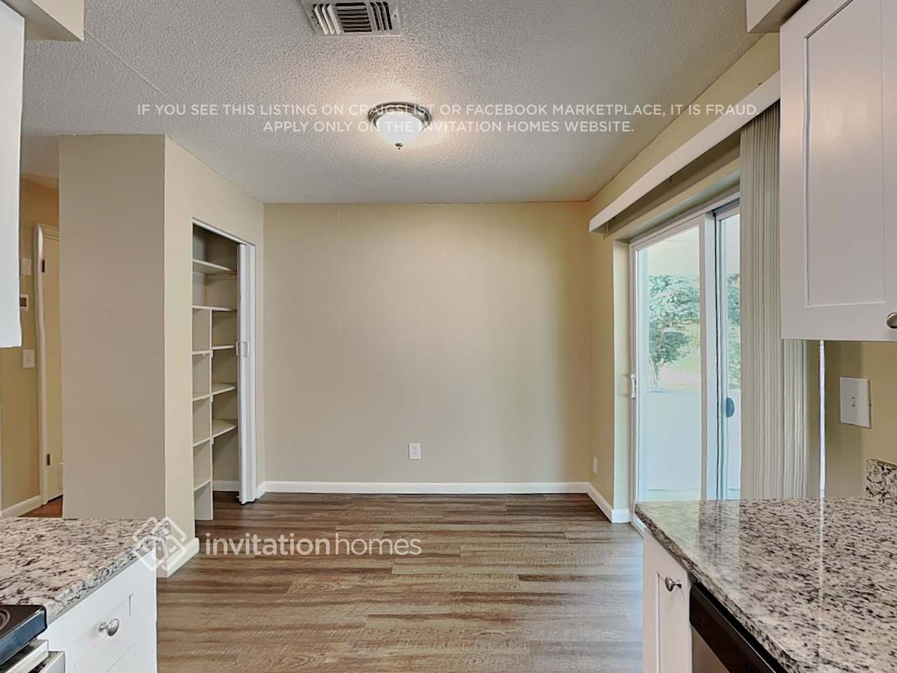 5695 Deerfield Rd - Photo 5 of 18