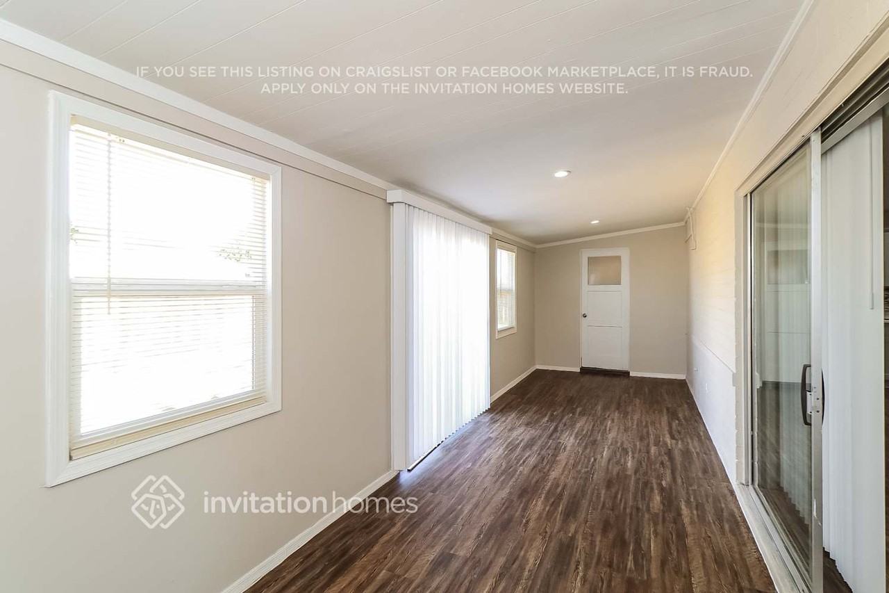 3146 W Cactus Rd - Photo 6 of 12