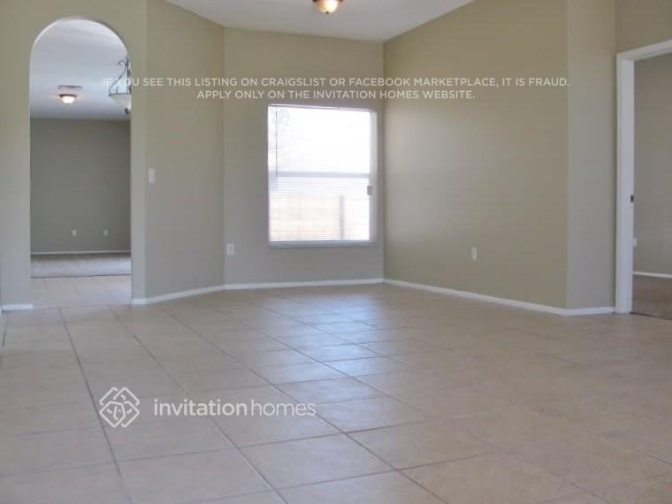 1306 Sweet Gum Dr - Photo 3 of 12