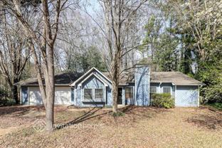 2460 Deerfield Dr Nw - Photo 1 of 1