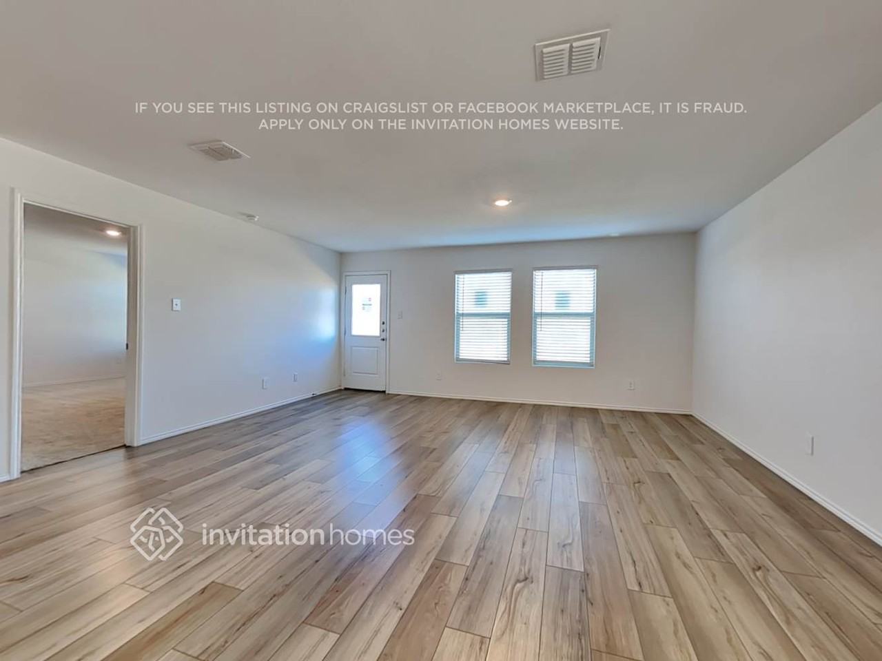 464 Frio Pass Trl - Photo 3 of 18