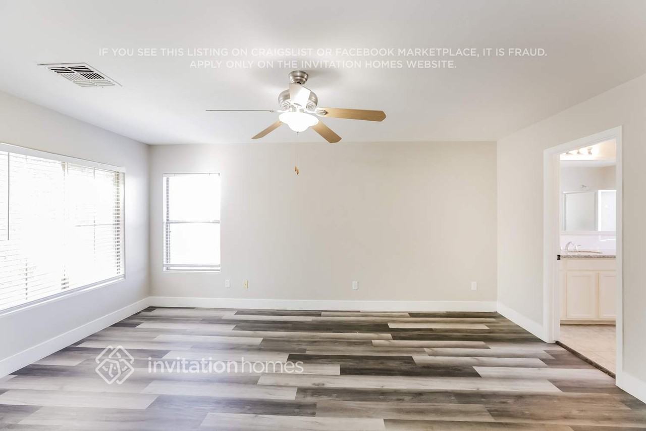 6227 S 16th Dr - Photo 7 of 14