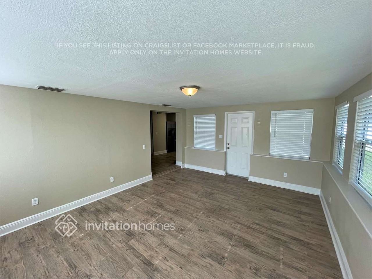 7012 Allview Dr - Photo 2 of 13