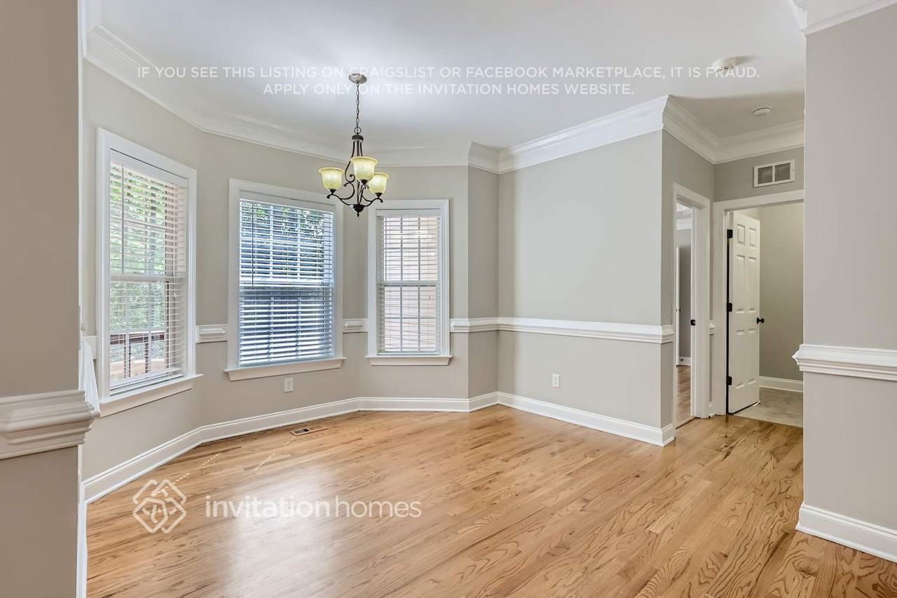 163 Fountain Dr - Photo 7 of 22