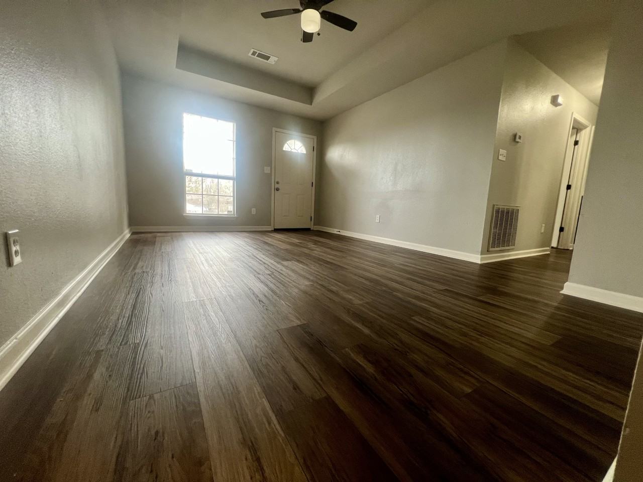 1200 Oakview Dr #1 - Photo 3 of 14