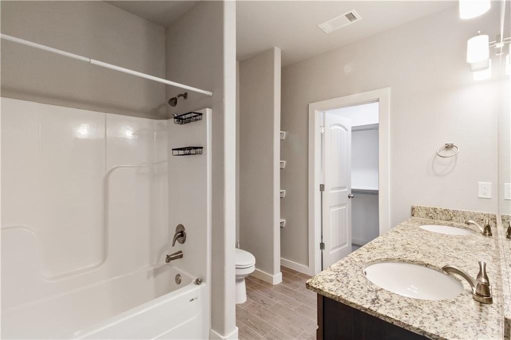 400 Barbet Dr - Photo 6 of 15