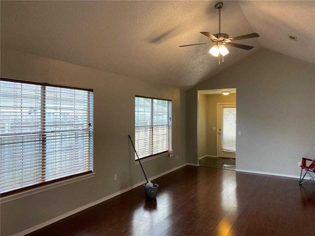 2911 Beech Ave - Photo 6 of 21