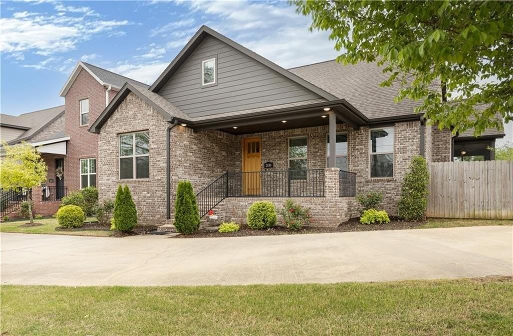 2630 E Bayside Xing - Photo 2 of 32