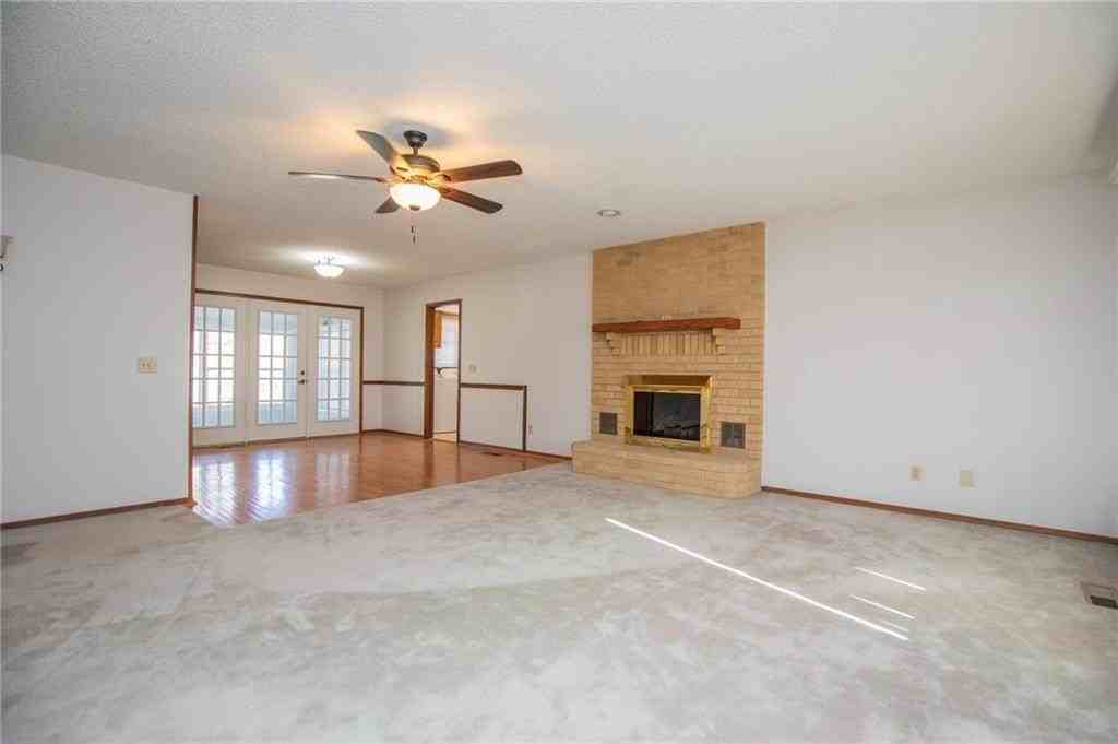 12 Deddington Dr - Photo 2 of 17