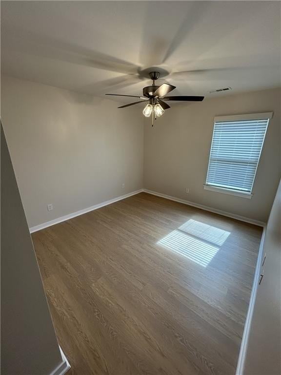 510 S Wagon Wheel Ave - Photo 7 of 16