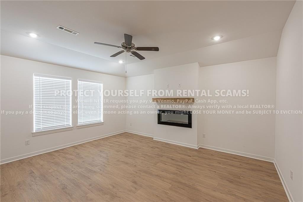 712 Picard Ave - Photo 4 of 17