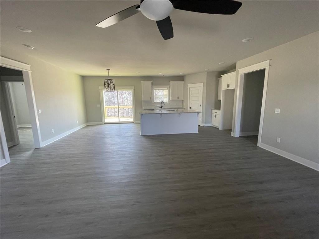 1 Didcot Ln - Photo 3 of 13