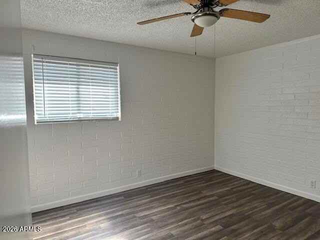 2525 N 52nd St #5 - Photo 5 of 10