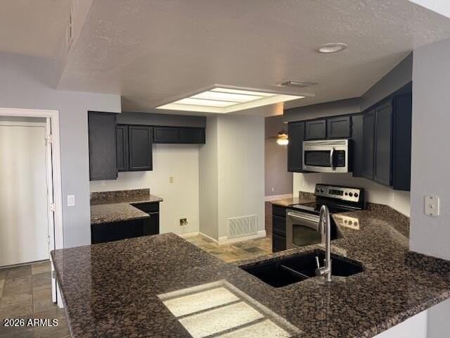 3230 E Briarwood Ter - Photo 6 of 16