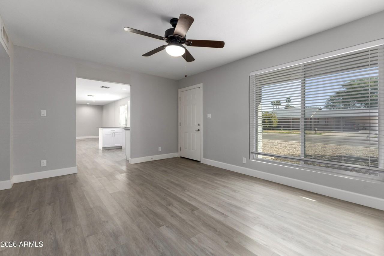 19818 N 5th Dr - Photo 5 of 17