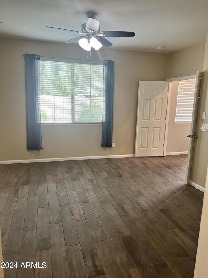 3224 E Dogwood Pl - Photo 5 of 36