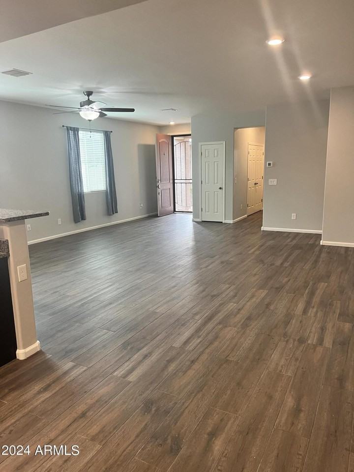 3224 E Dogwood Pl - Photo 6 of 36