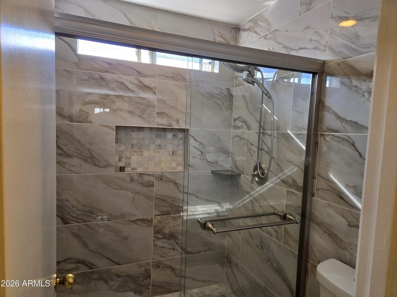 5365 W Augusta Ave - Photo 7 of 17