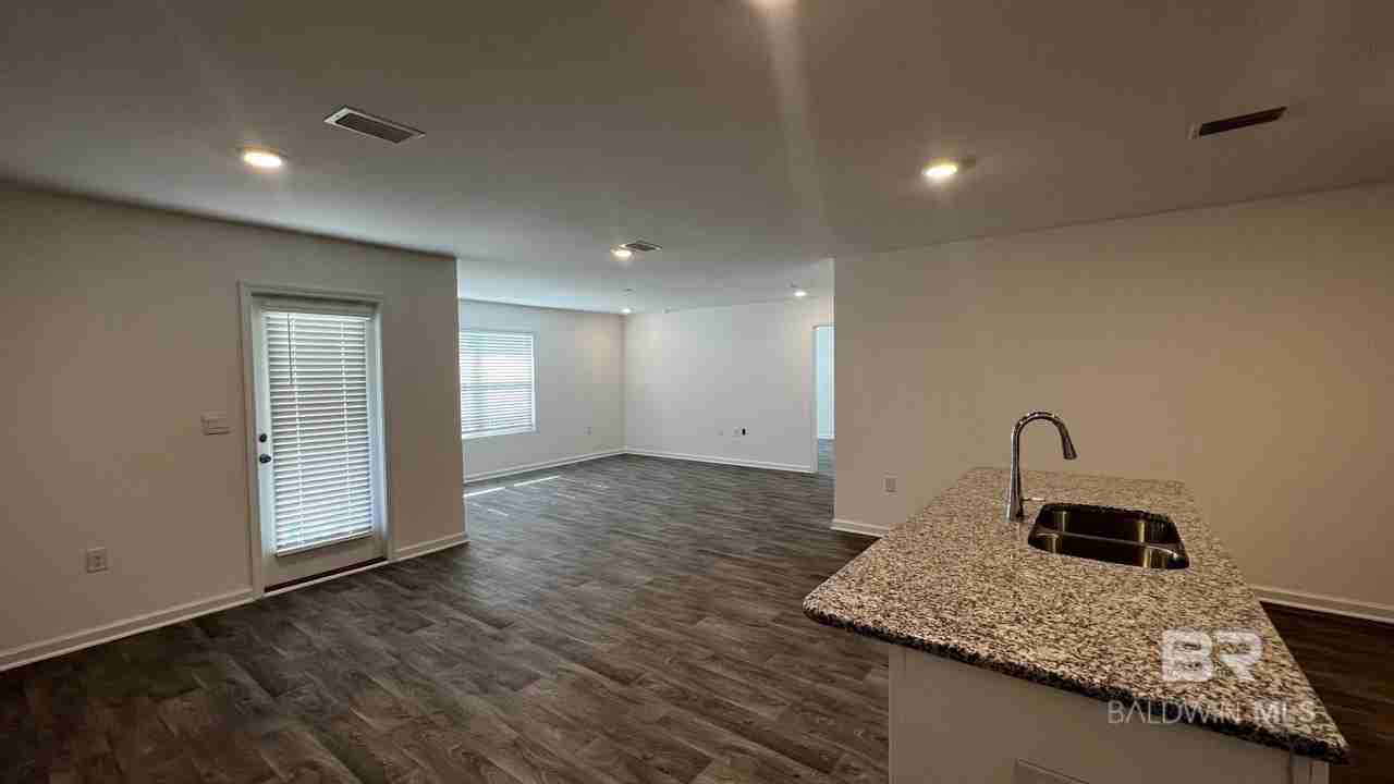 23941 Unbridled Loop - Photo 4 of 12