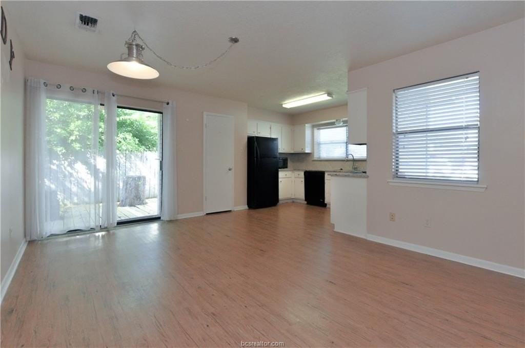 1006 Hardwood Ln - Photo 6 of 13