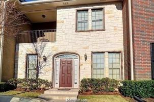 featured image of 140 Forest Dr