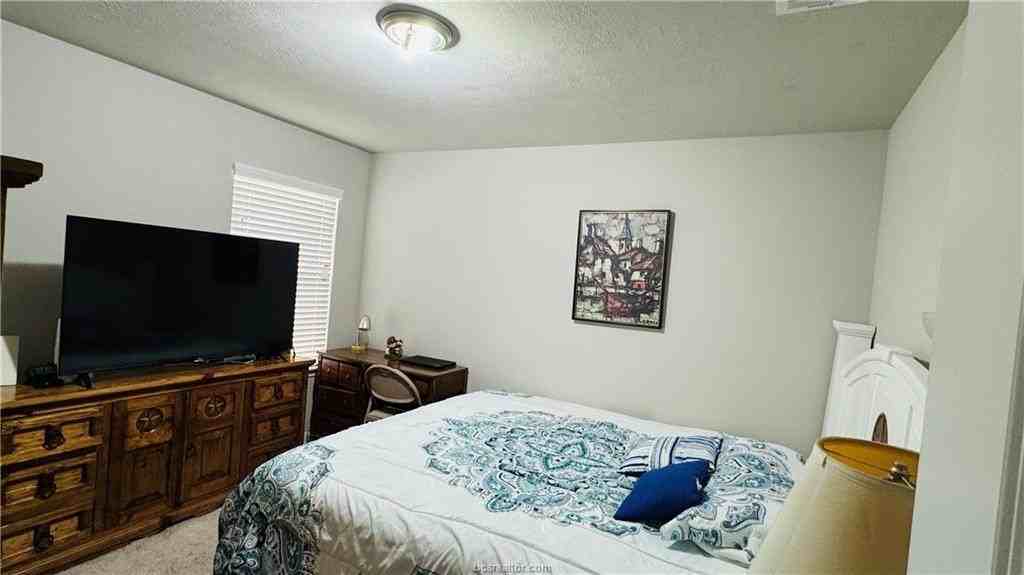 6208 Pocono Dr - Photo 7 of 14