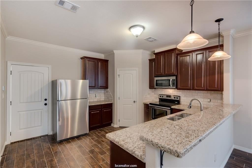 406 Ash St Unit A #A - Photo 4 of 15