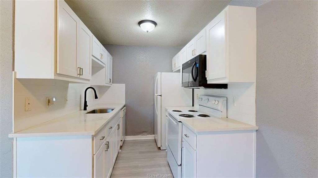 1524 Pine Ridge Dr #B - Photo 5 of 21