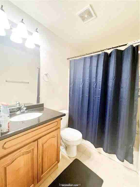 904 University Oaks Blvd #106 - Photo 4 of 11