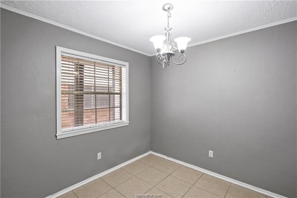 3906 Aspen St #C - Photo 6 of 16