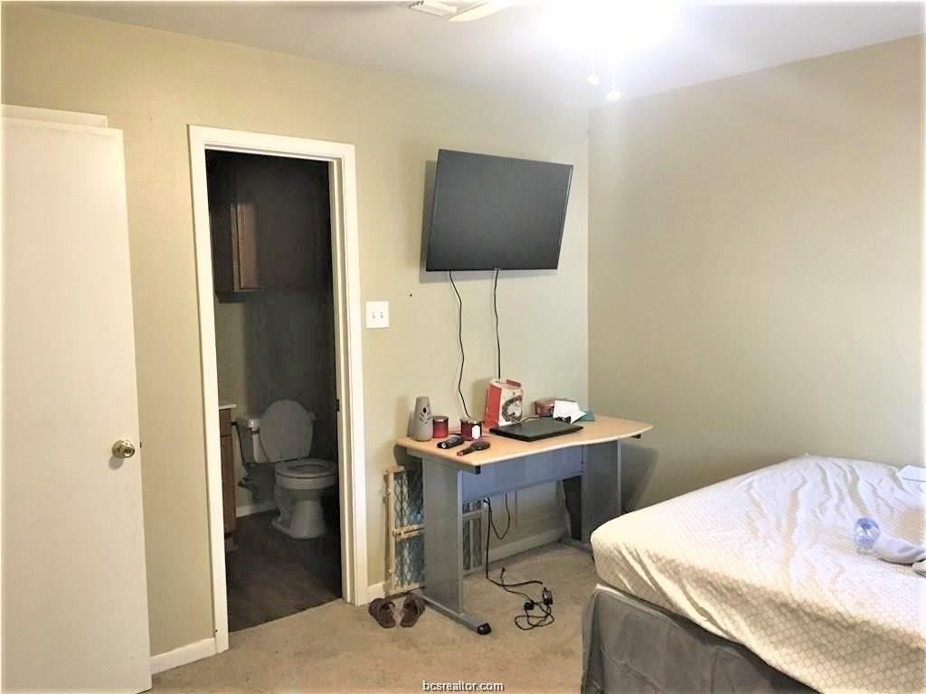 1005 Autumn Cir Apt B #B - Photo 6 of 10