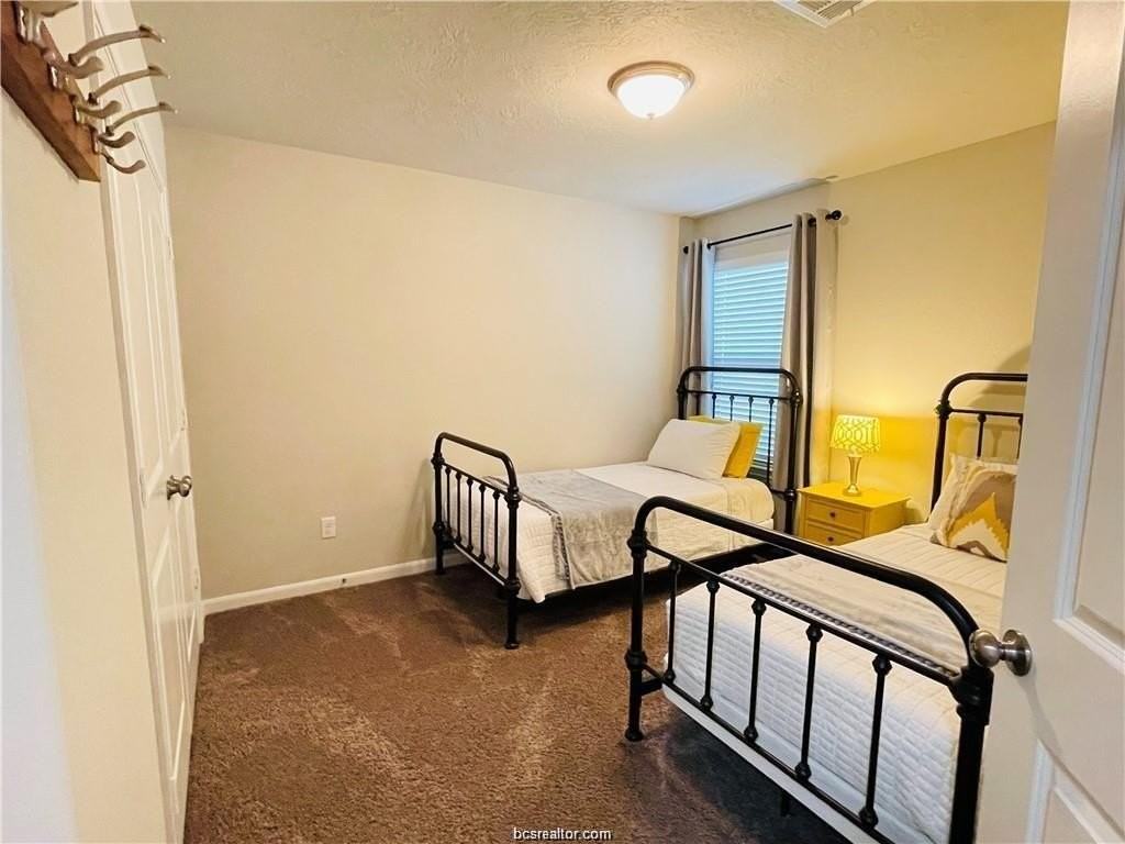 2103 Dumfries Dr - Photo 7 of 19