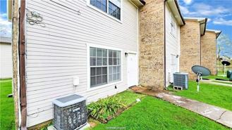 1908 Barak Ln Apt 15 #15 - Photo 1 of 1