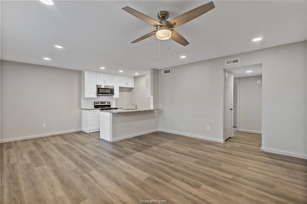 1504 Alpine Cir #C - Photo 3 of 12