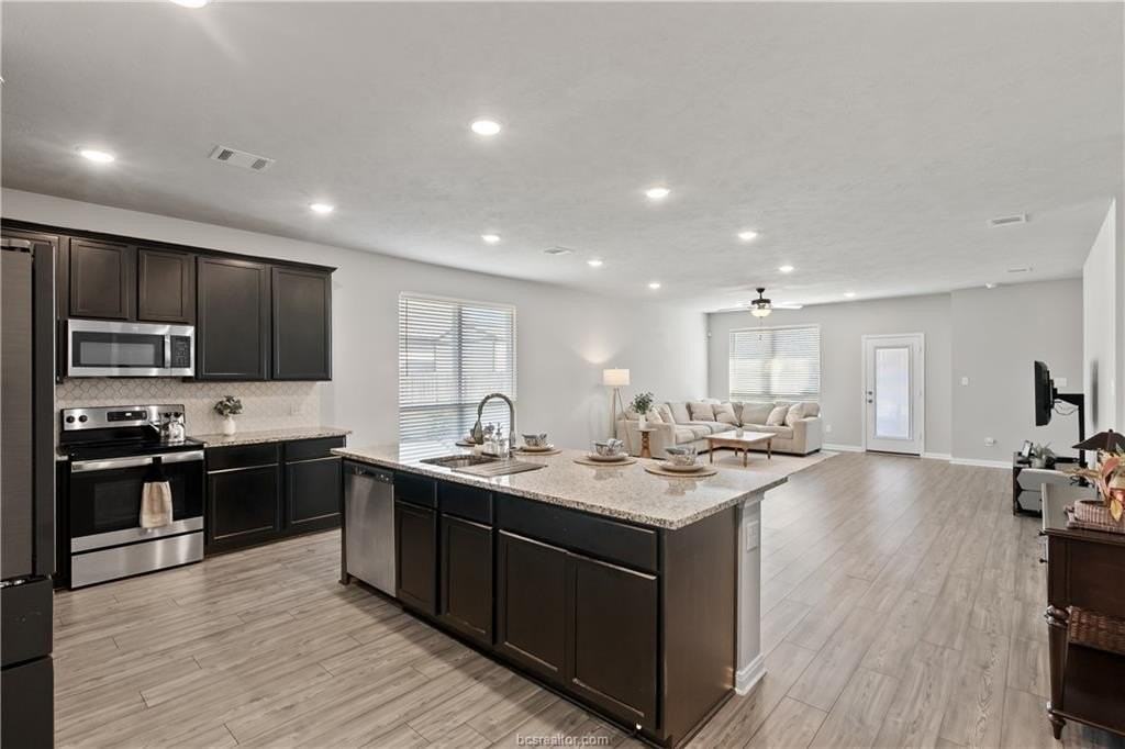 1925 Viva Rd - Photo 5 of 25