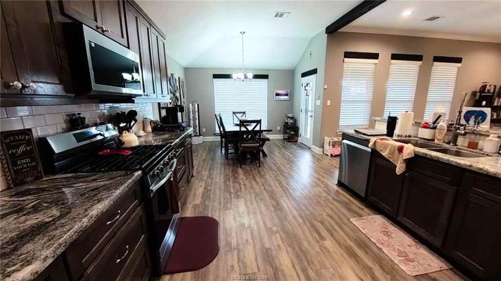 4002 High Creek Ct - Photo 7 of 24