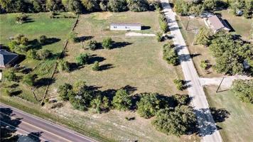 featured image of 3933 N Graham Rd