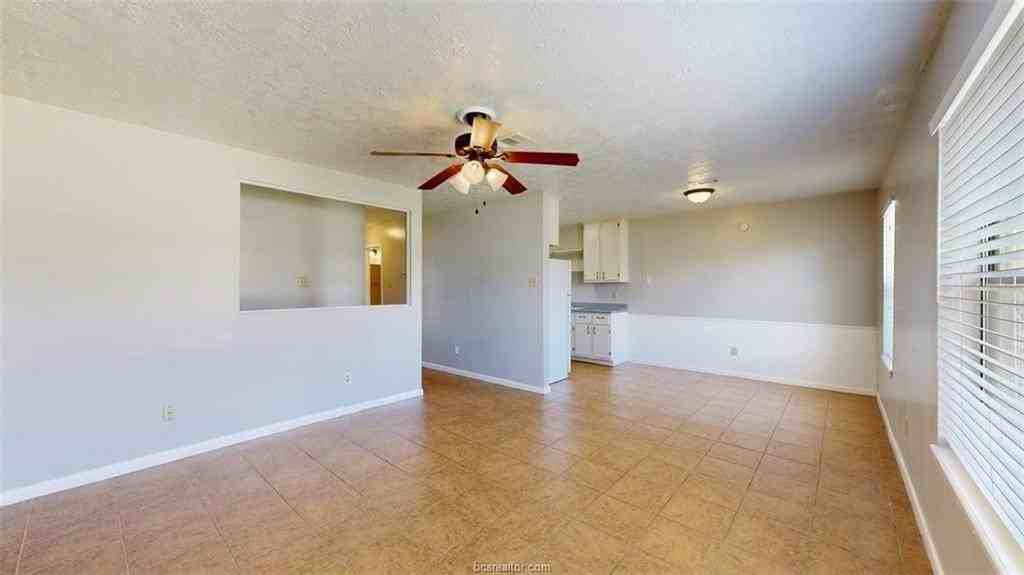 704 Vassar Ct #A - Photo 2 of 24