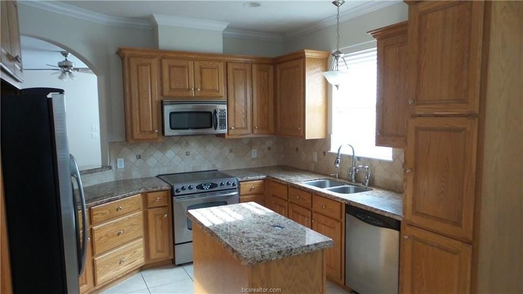 114 Rugen Ln - Photo 6 of 22