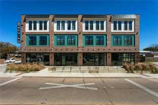 305 W 27th St Apt 224 #224 - Photo 1 of 1